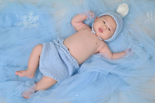 渭南摸孕妇肚子沾喜气